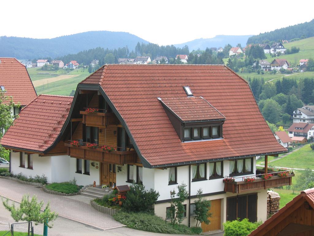 Martina Frey Ferienwohnungen Baiersbronn Exterior foto